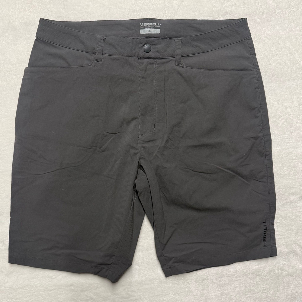 Men's Merrell Gray Flat Front Nylon Shorts Waist 34